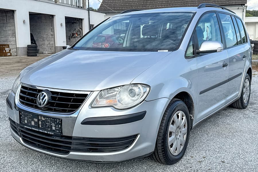 Van VW Touran Conceptline 1,9 TDI DPF